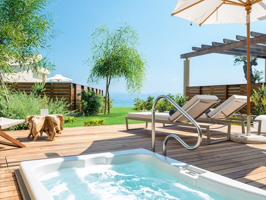 Pavilion Retreat Sea View With Outdoor Jacuzzi®