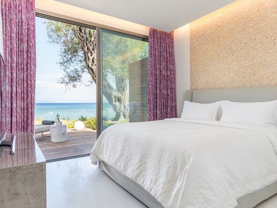 HRH Pearl Villa