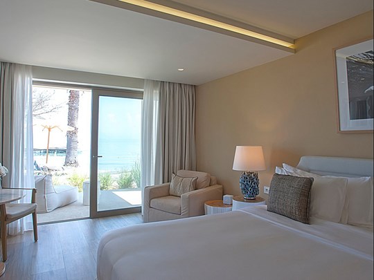 Emerald Suite Sea View