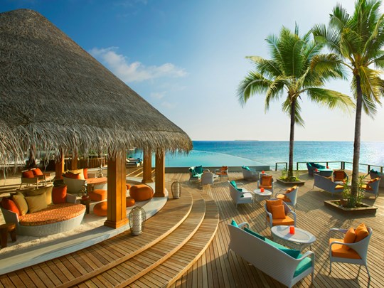 Le Sands Bar
