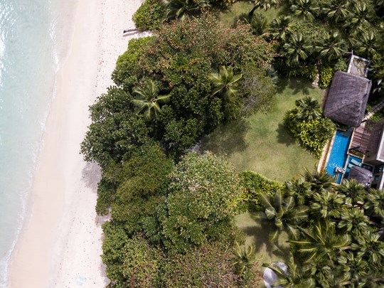 Vue panoramique sur la plage depuis votre villa