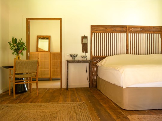 Garden Bungalow Suki