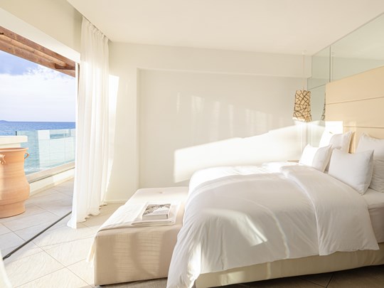 Luxury Room with Sea View