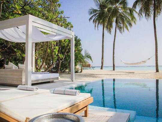 Retreat Grand Beach Pool Villa