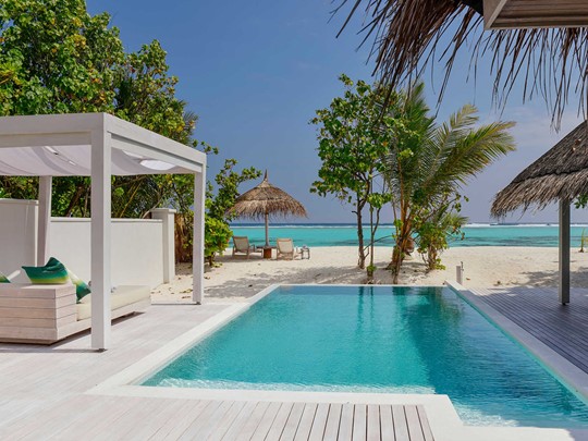 Retreat Beach Pool Villa