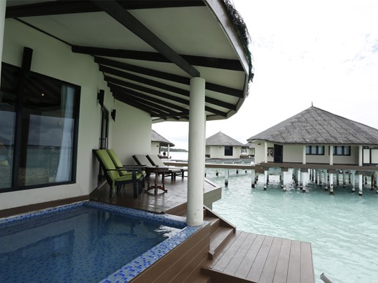 Maldivian Suite with Pool