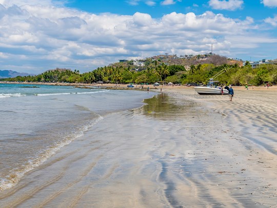Rivage ensoleillé de Tamarindo
