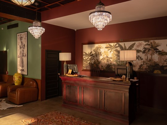 Le lobby de l'hôtel