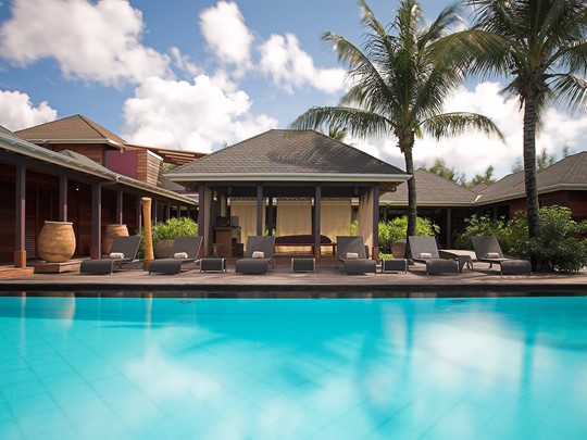 La piscine du spa de l'hôtel Guanahani aux Antilles