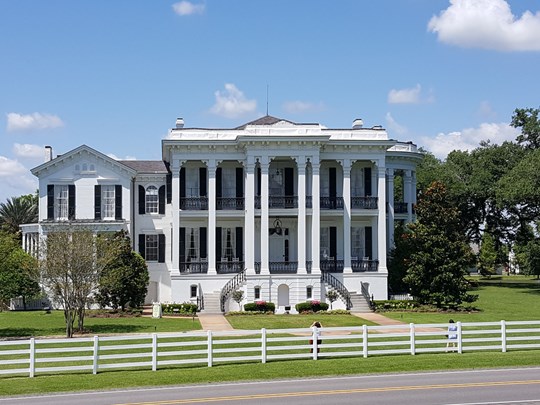 La Plantation Nottoway, surnommée le « White Castle »