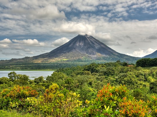 Le majestueux volcan Arenal