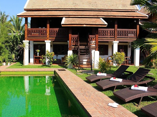 Séjournez à la Villa Maydou située en plein coeur du centre historique de Luang Prabang