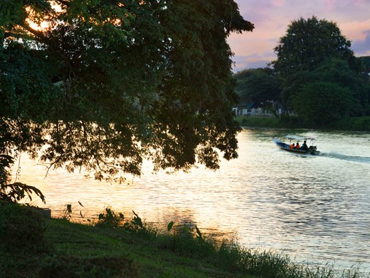 Contemplez un magnifique coucher de soleil