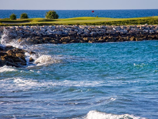 Al Mouj Muscat Oman, proche des eaux turquoises