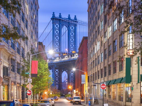 Le célèbre pont de Brooklyn dans toute sa splendeur