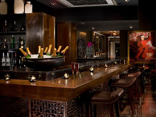 Cocktails signature et champagnes d’exception