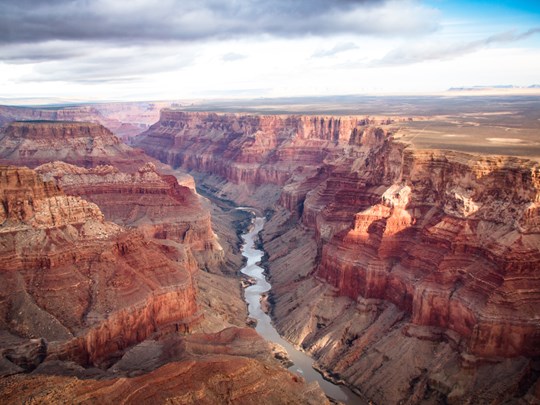 Survolez le Grand Canyon en hélicoptère