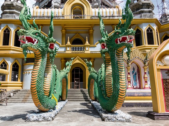 Temple de la grotte du tigre à Krabi