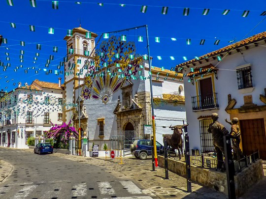 Parcourez les ruelles pavées qui font le charme de Grazalema