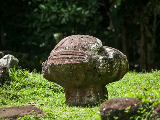 Découvrez les statues historiques créées par les natifs de Hiva Oa