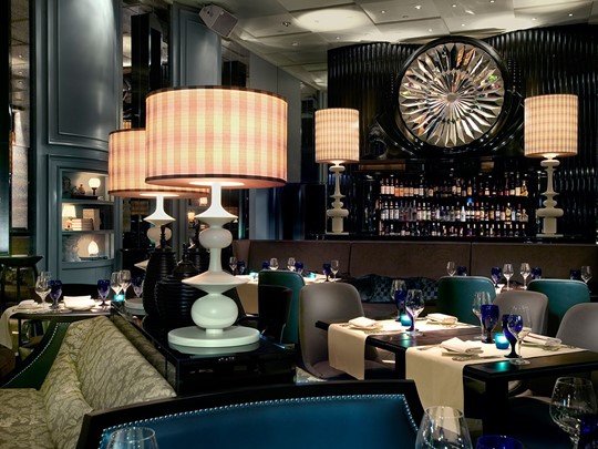 Azure Restaurant Slash Bar de l'hôtel 5 étoiles LKF by Rhombus en Chine