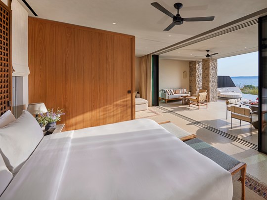 Mandarin Pool Villa