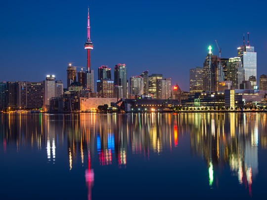 La Skyline de Toronto de nuit