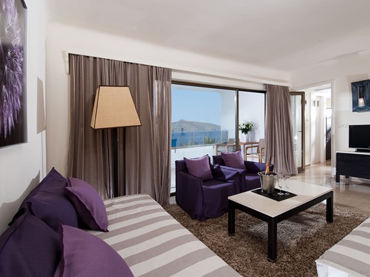 One Bedroom Suite Upper-Deck Sea View