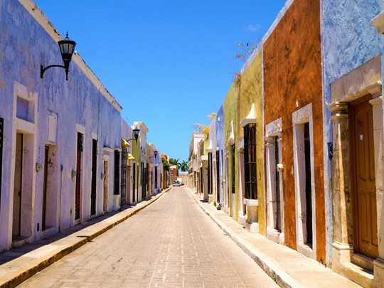 Perdez-vous dans les ruelles colorées de Campeche