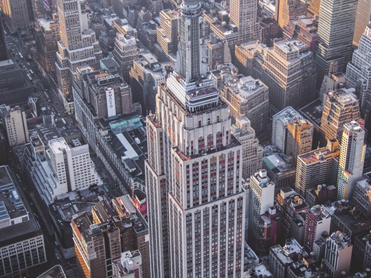 Vous passerez surement devant l’Empire State Building, le plus iconique de New York
