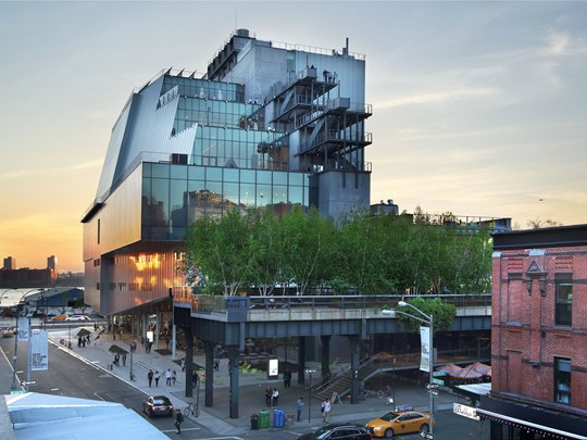 Le Whitney Museum est dédié aux œuvres américaines, il est particulièrement reconnu dans l’art moderne