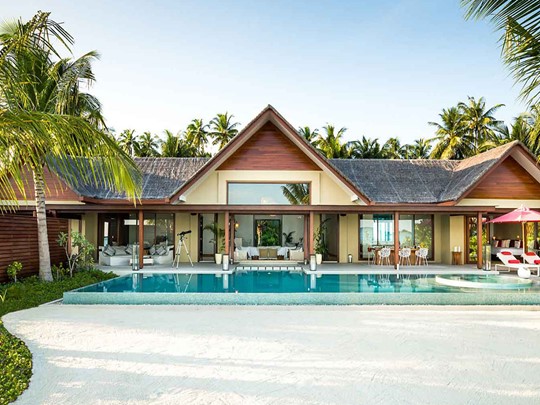 Three Bedroom Beach Pool Pavilion