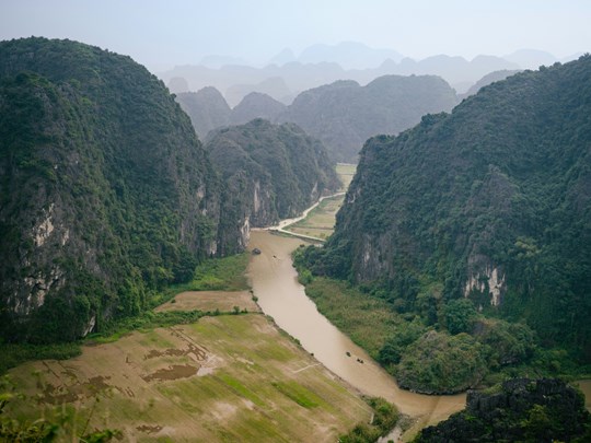La baie d'Ha Long terrestre, un joyau d'authenticité 
