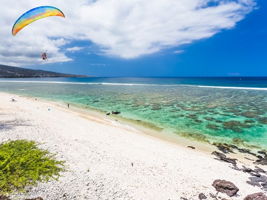 Profitez d'une pause plage sur le lagon de Saint-Leu