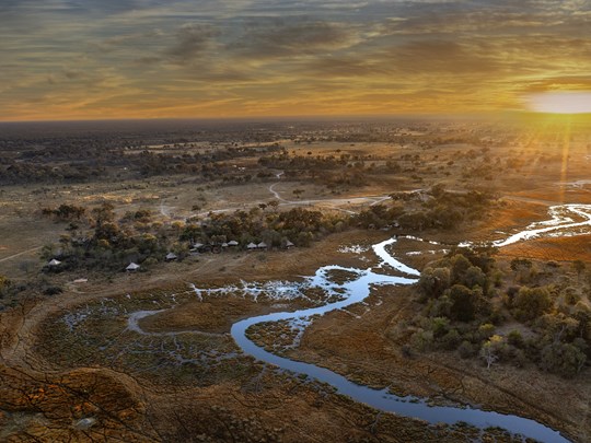 Région spectaculaire au nord du delta de l'Okavango