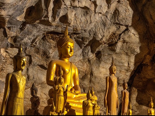 Des statues de Bouddha au cœur des cavernes
