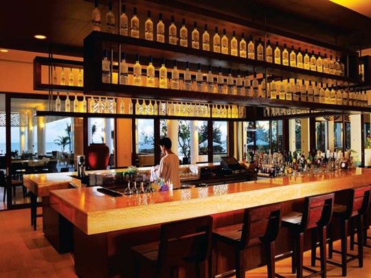 Lounge Bar de l'hôtel Princess D'An Nam Resort & Spa au Vietnam