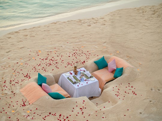 Dîner privé sur la plage au You & Me Maldives