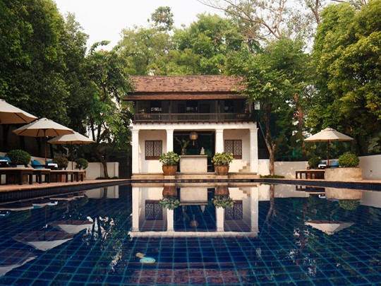 La piscine de l'hôtel Rachamankha en Thailande