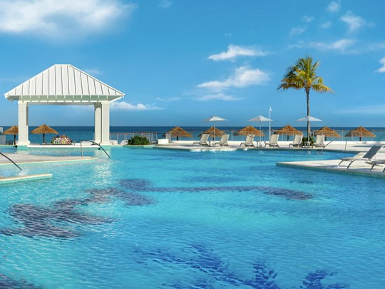 Vue de la piscine