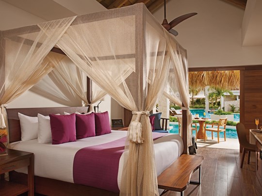 Preferred Club Bungalow Suite Swim Out Pool View