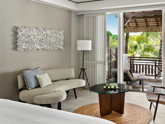 Frangipani One Bedroom Suite Beach Access
