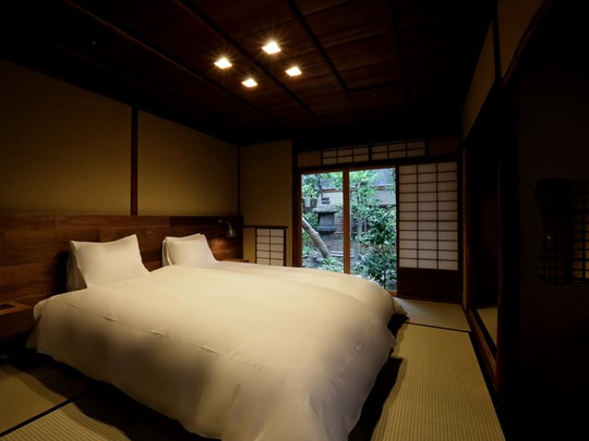 Suite Deluxe en Main - Chambre 104 Maisonnette avec pièce pour la cérémonie du thé