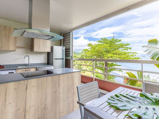 Premium Ocean view Suite /Duplex with Kitchen 