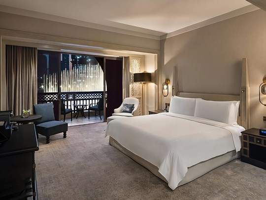 Palace Fountain View