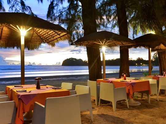 Restaurant Barracuda les pieds dans le sable