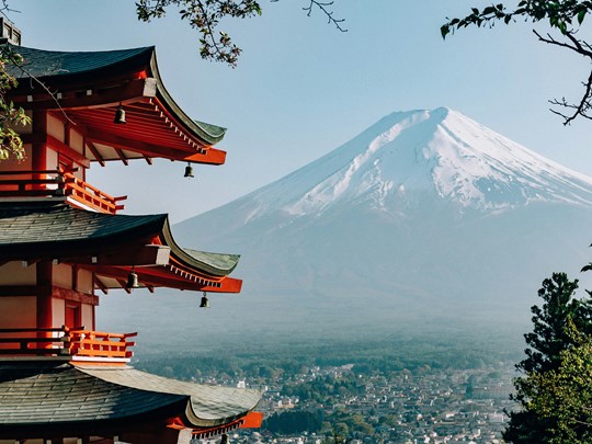 Vue mythique du Mont Fuji lors des beaux jours