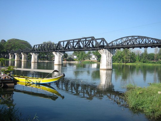 Découvrez le fameux pont de la Rivière Kwai