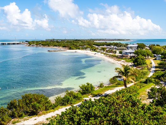 Les Keys : Un paradis tropical avec plages de sable blanc