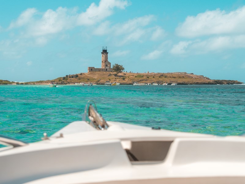 Le phare historique de l'île vous offre un aperçu fascinant de l’héritage maritime